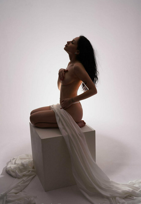 thesofiakiss perfect model gallery