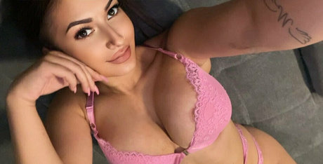 amelia russo model adult pic