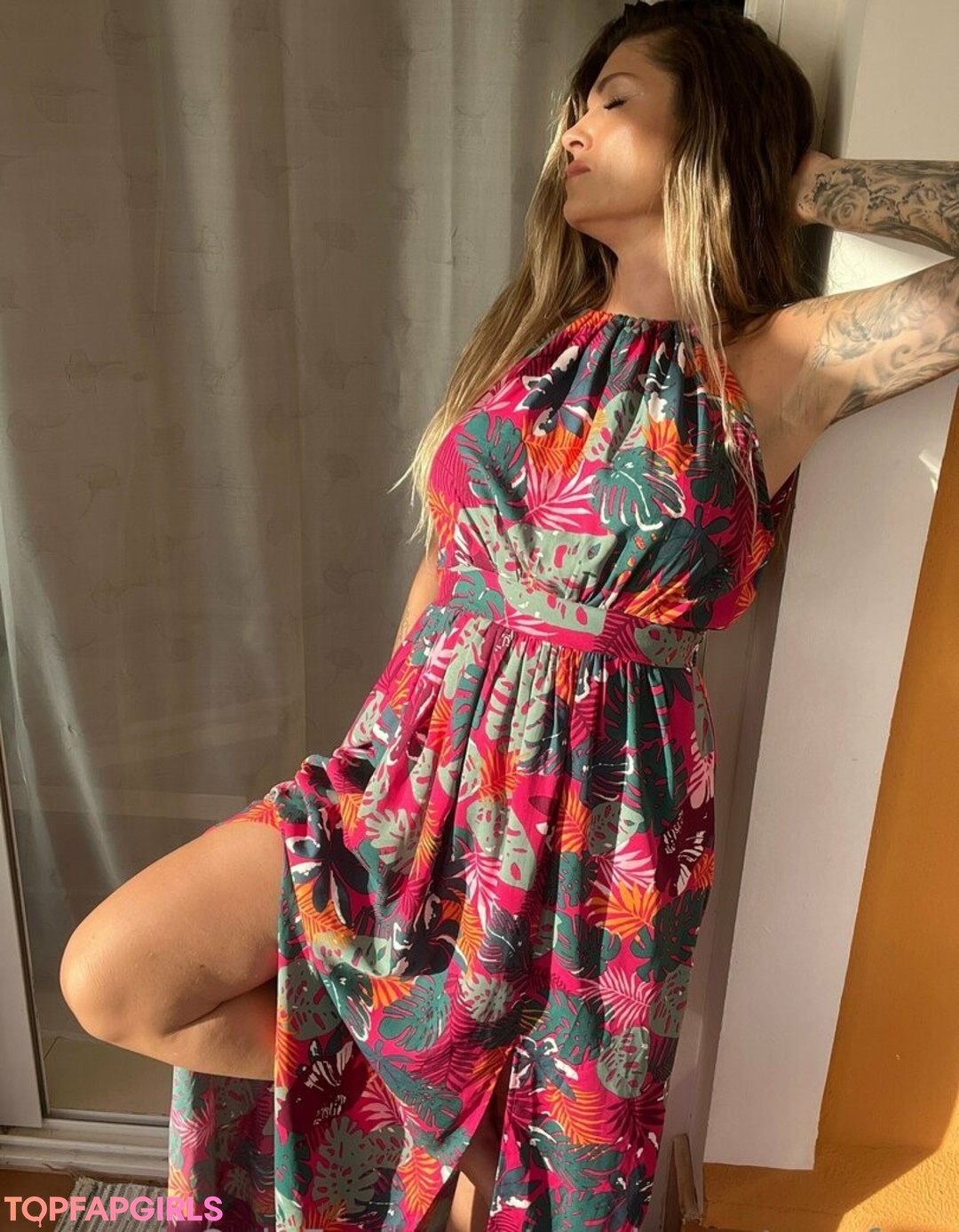 sarahmontanafree xxx model images
