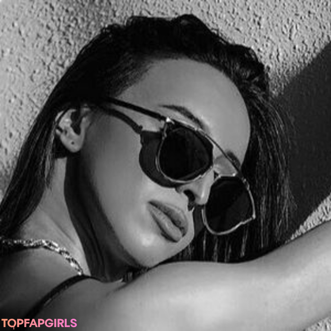 Alessia Vernazza exclusive model photos