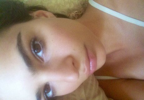 Emily Ratajkowski high quality star galleries