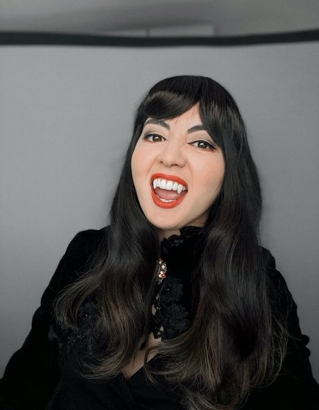 Jane Douglas model erotic img