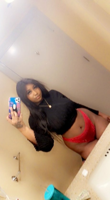 Xiouuu beautiful model picture