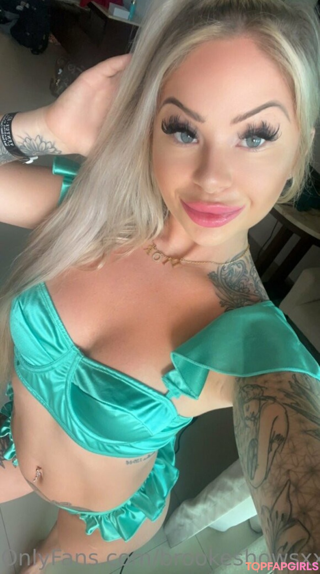curvy anal onlyfans naked photos