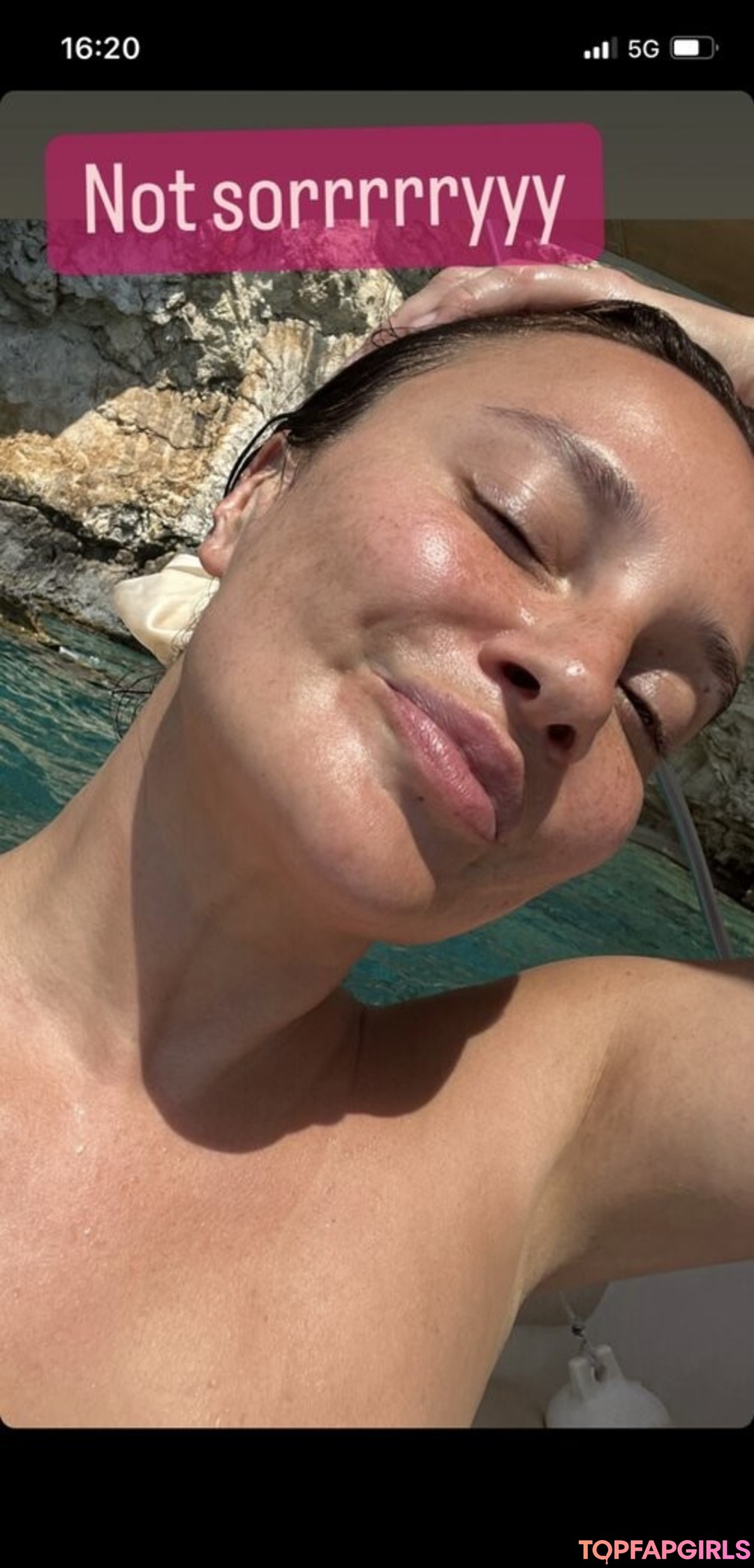 Gizzi Erskine pretty actress galleries