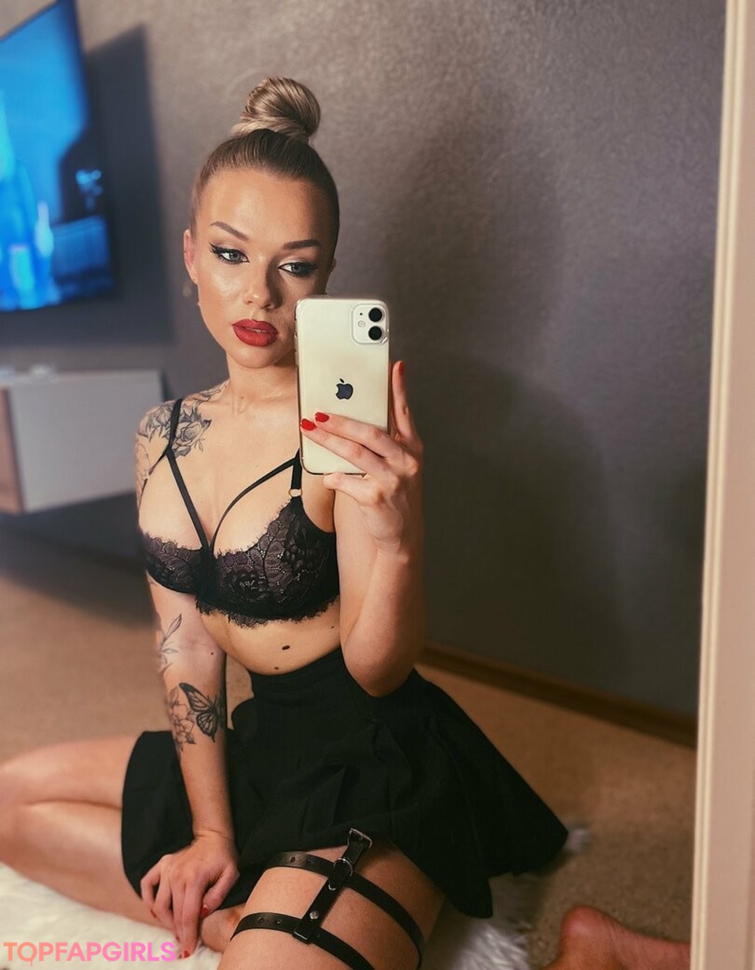 helenaaar pornstar pics