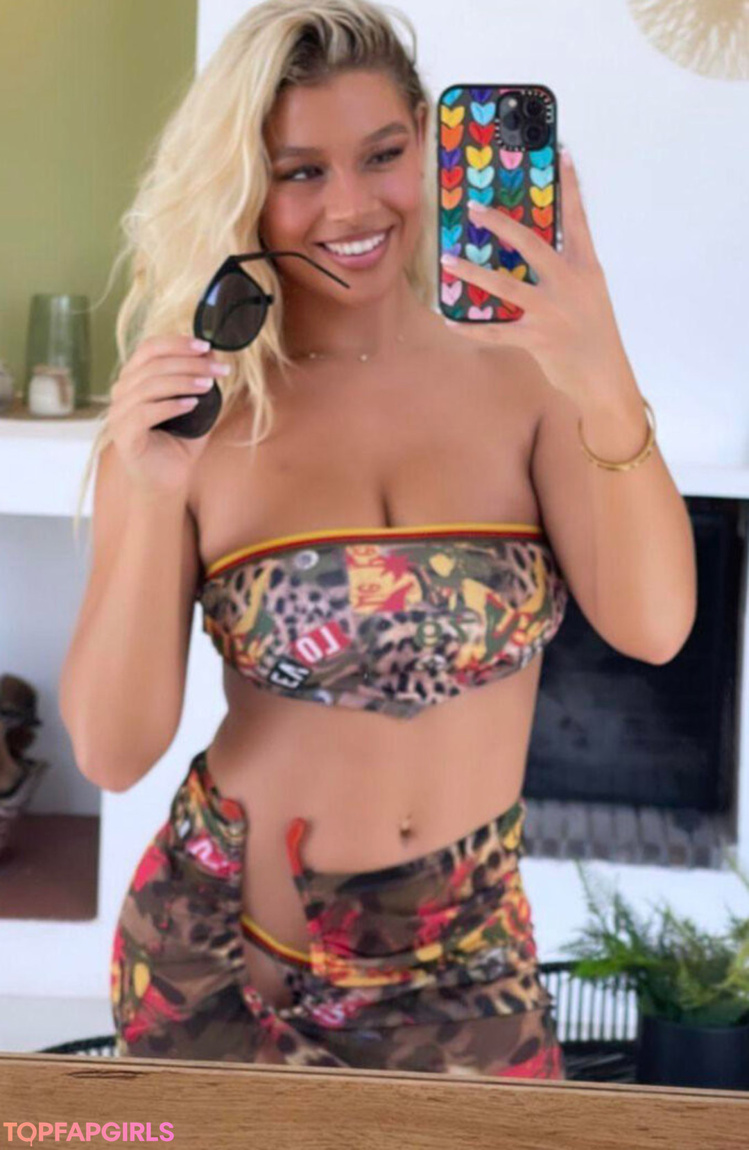 Molly Rainford erotic actress galleries