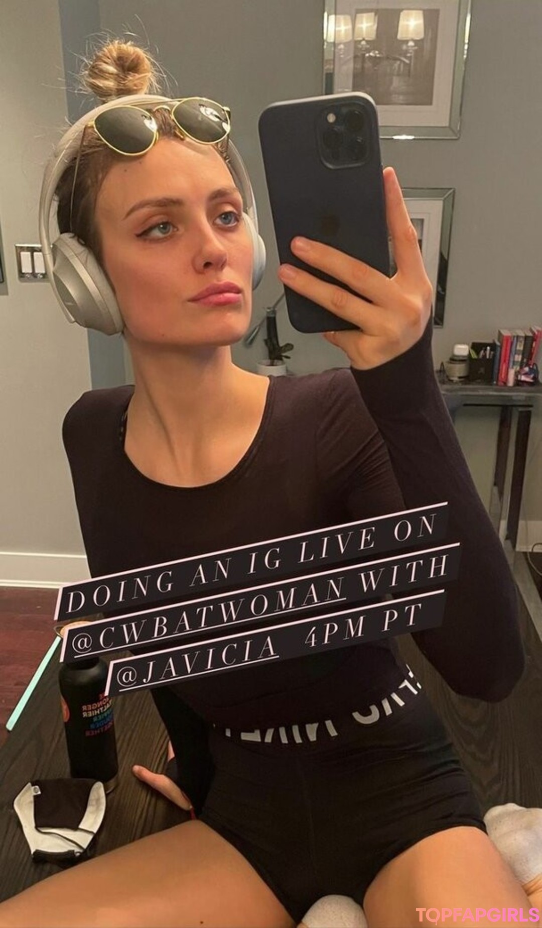 cougars onlyfans pornographic images