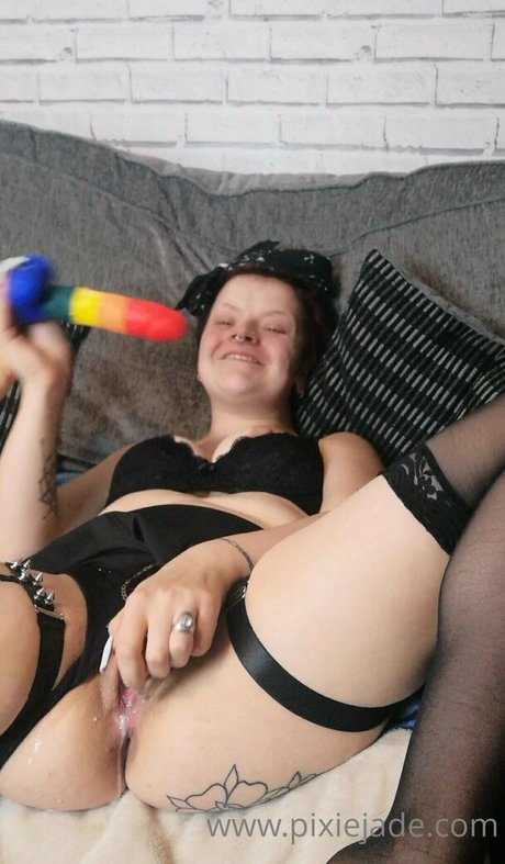 pixiejadeuk erotic pornstar galleries