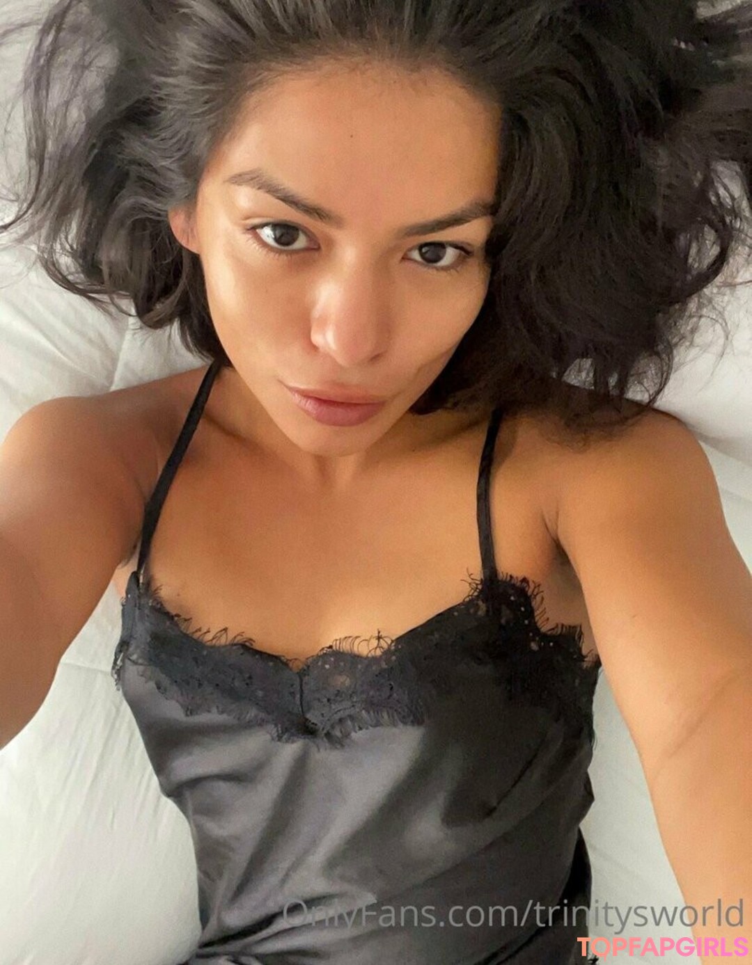 BeautyWithTrinity best actress photos