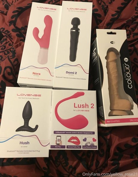 cherrywhiskeyx nude pornstar image