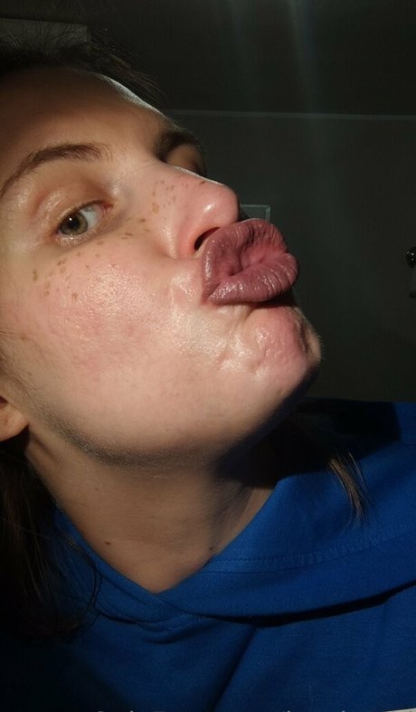 lucylumid model pornographic archive