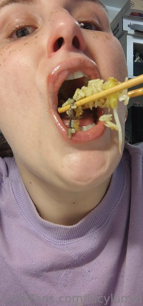 lucylumid high quality model img