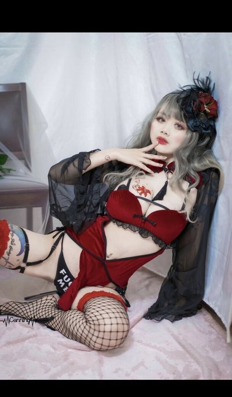 Canniny perfect actress pic