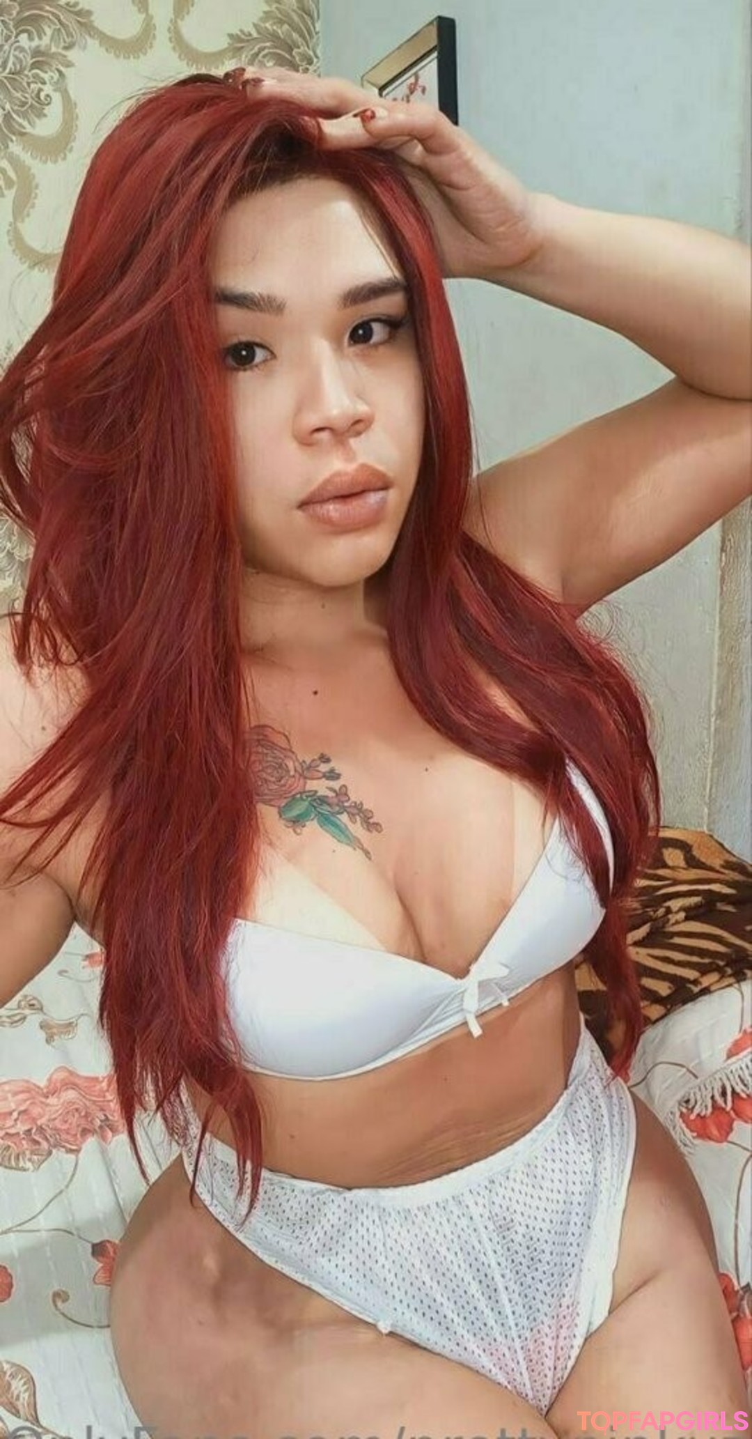 prettypinkuziii exclusive star image