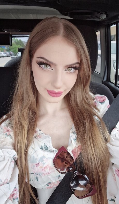 tall milf onlyfans naked photos