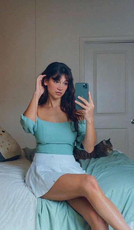 AlexiaRaye pornstar top img