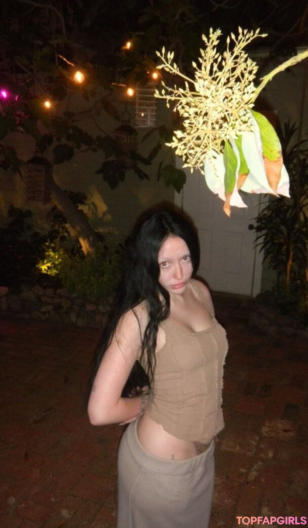 Noah Cyrus actress archive