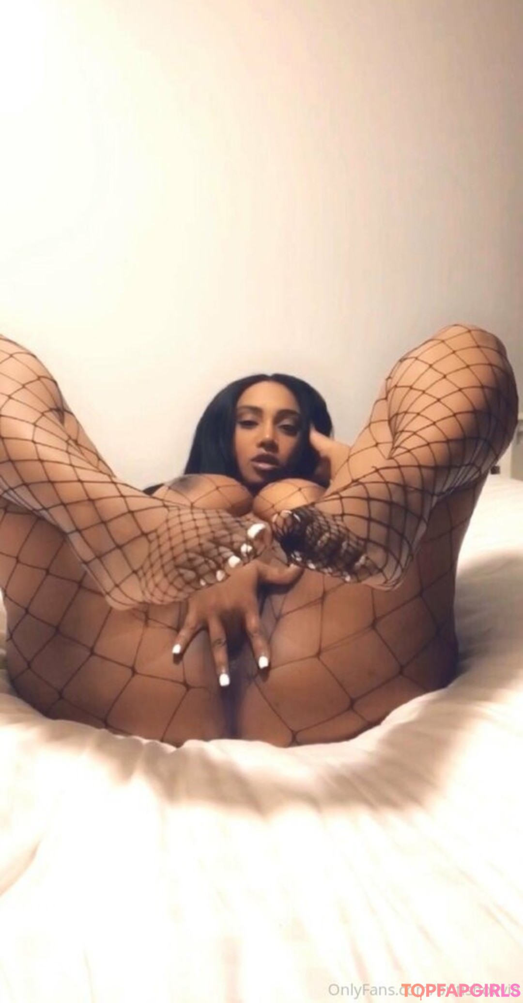amateur lesbian onlyfans nude gallery