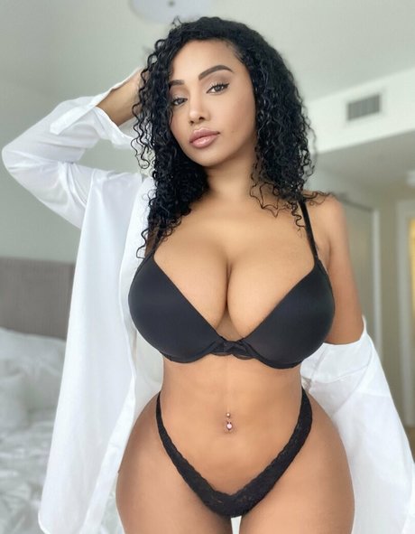 amateur nude onlyfans hot naked galleries