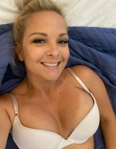 beautiful japanese onlyfans hot naked photo