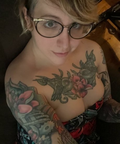 PushingUpRoses free star images