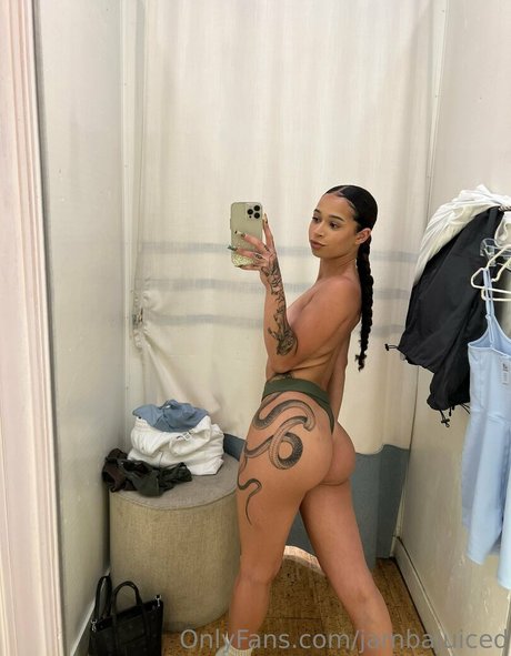 jambajuiced nudes model gallery