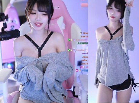 irissiri129 model high quality photos