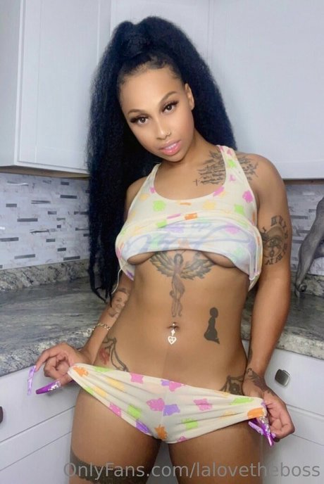 Lalovetheboss sex star pic