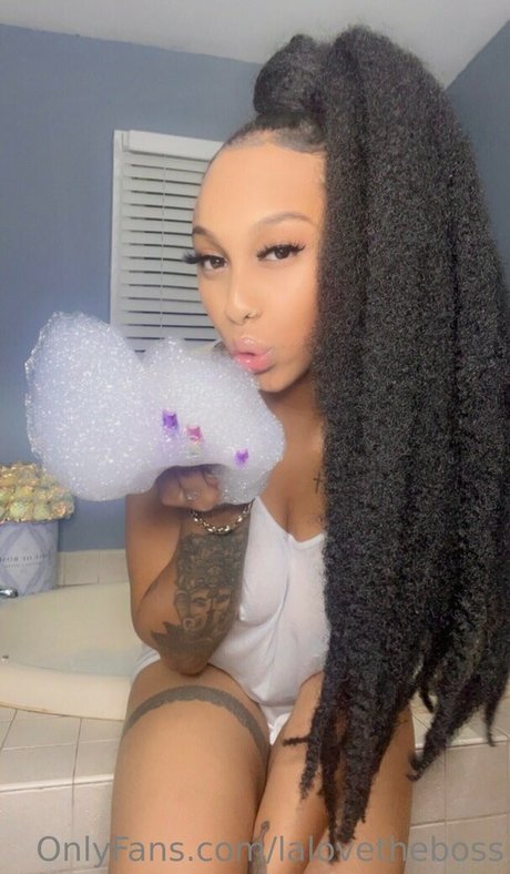 Lalovetheboss sexy pornstar pictures