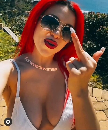 Ava Max sex model picture