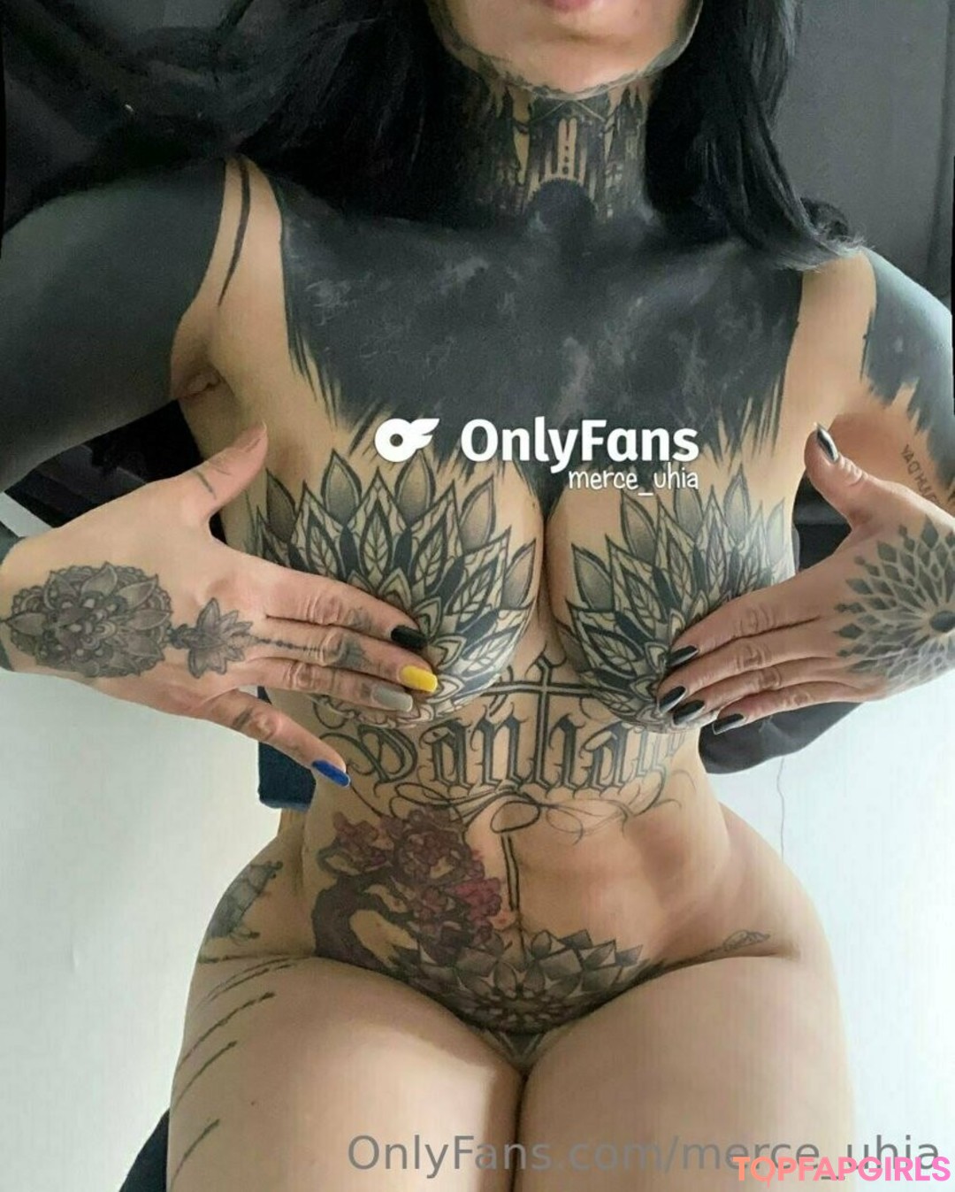 Merce Uhia model hot image