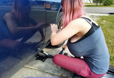 chimeracostumes model naked photo