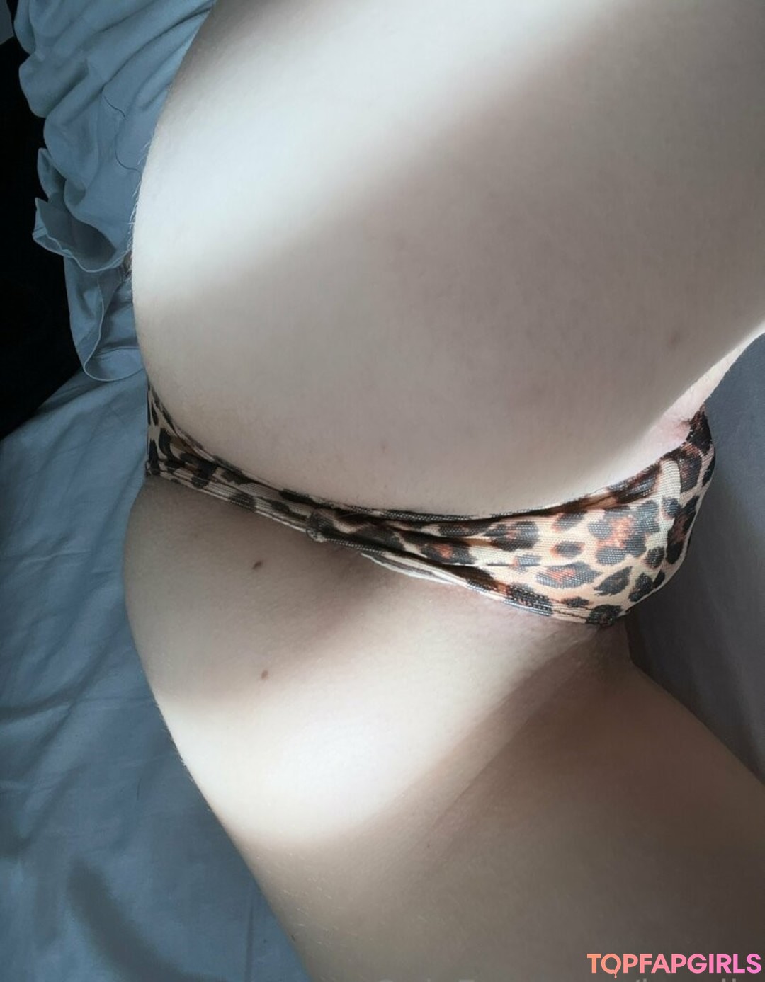 Lunally pornstar erotic photo