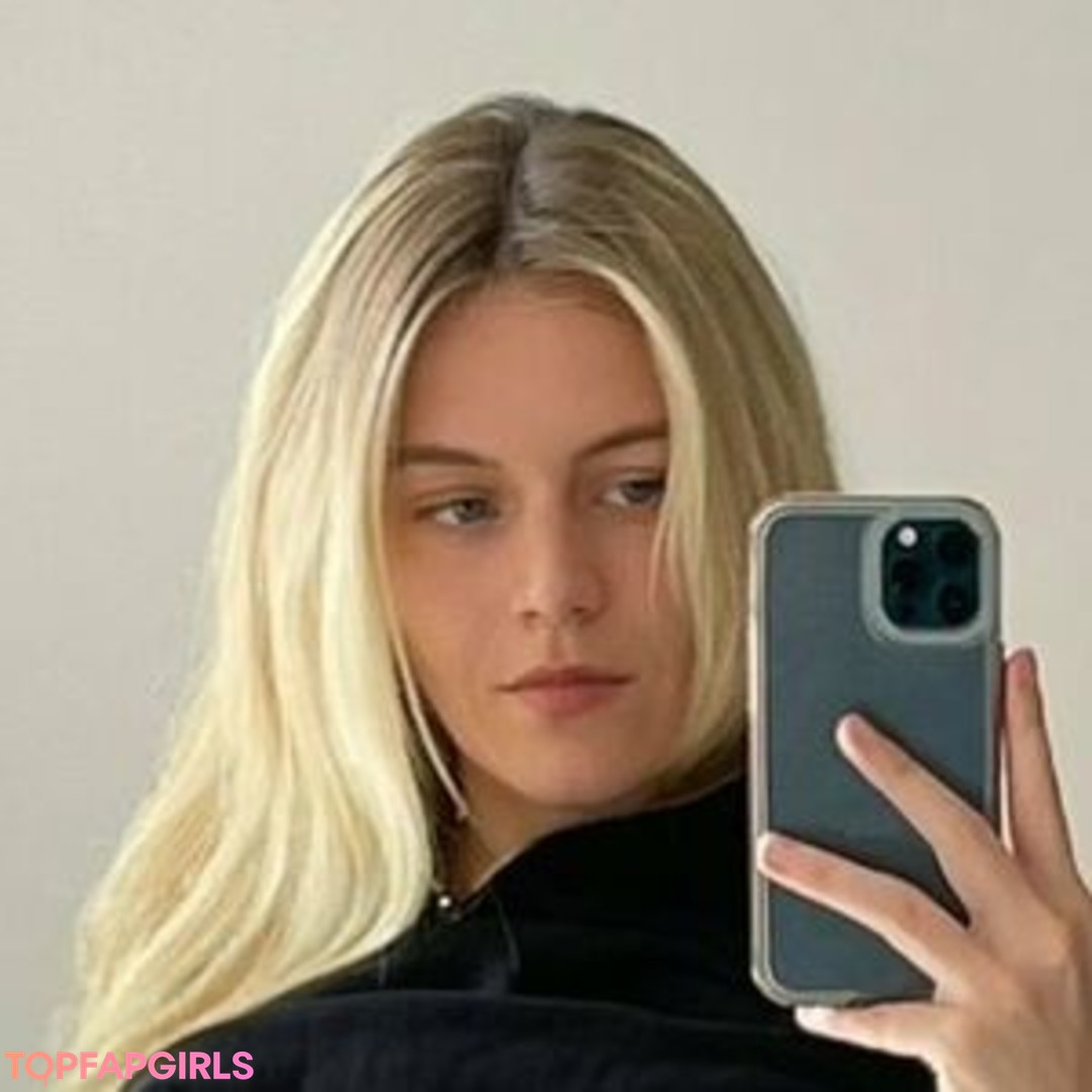 Vera Dijkmans model high quality pic