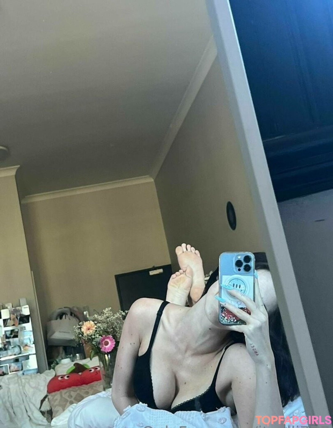 beauty teen onlyfans sexy nude photo