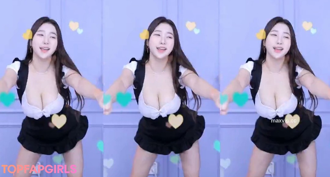xiaoeun model hot picture