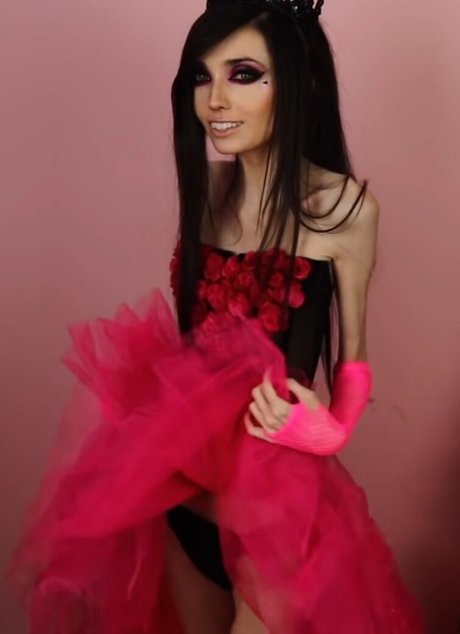 Eugenia Cooney pornstar pretty archive