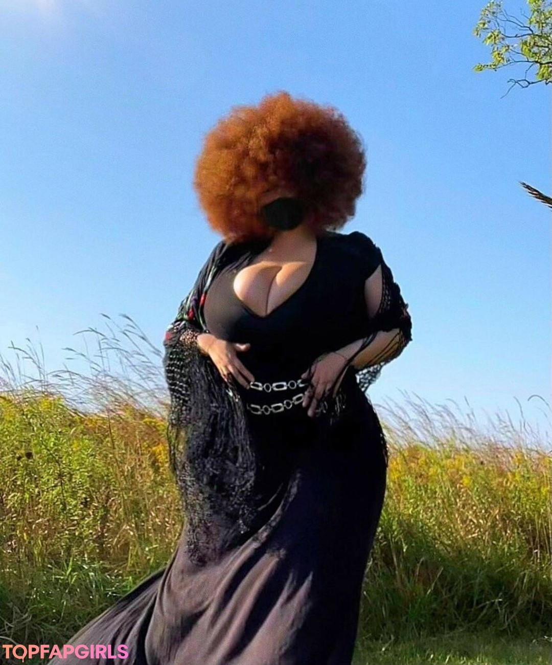 Nikkie Ginger xxx actress galleries