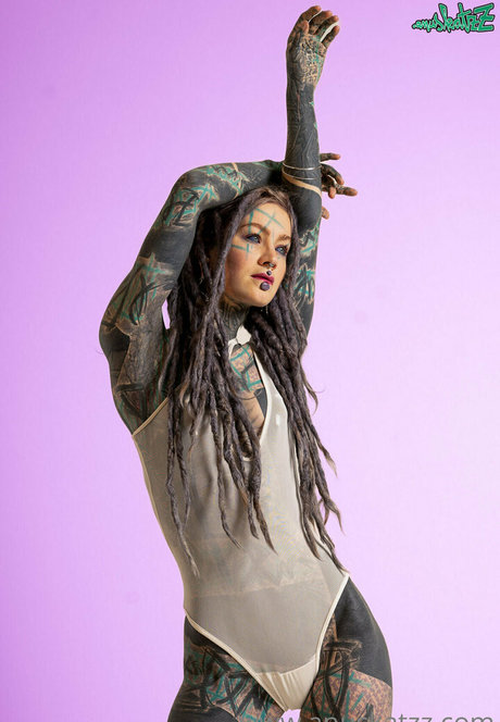 ebony shower onlyfans pretty img