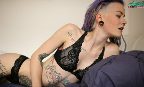 Anuskatzz perfect star archive