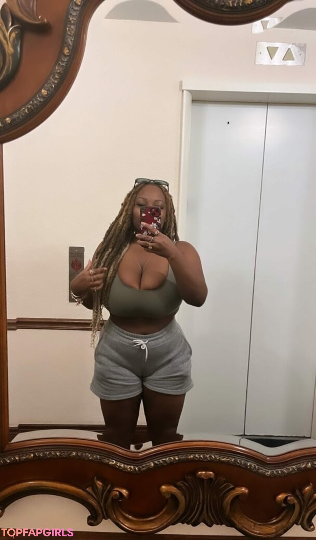 msolurin sex actress photos