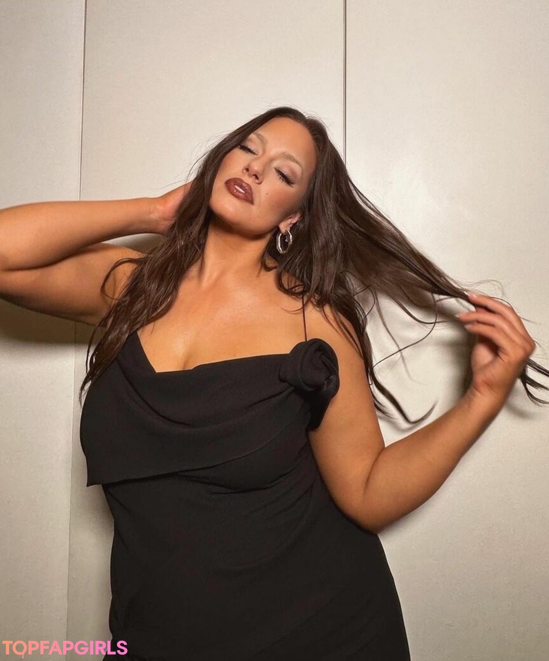 Ashley Graham pornstar exclusive galleries