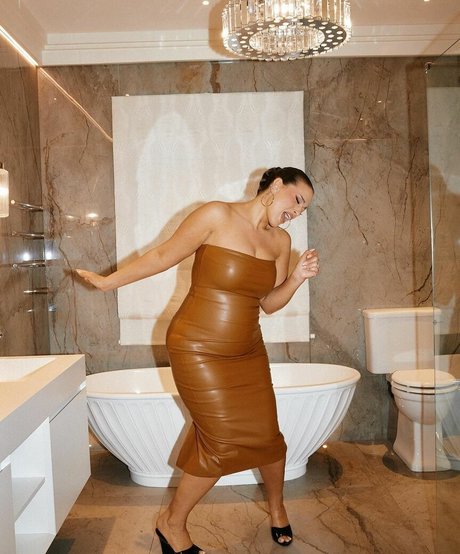 huge ass onlyfans pretty image