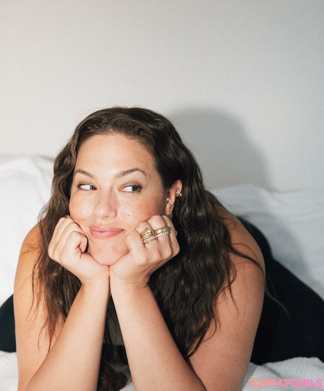 Ashley Graham pornstar nude pictures