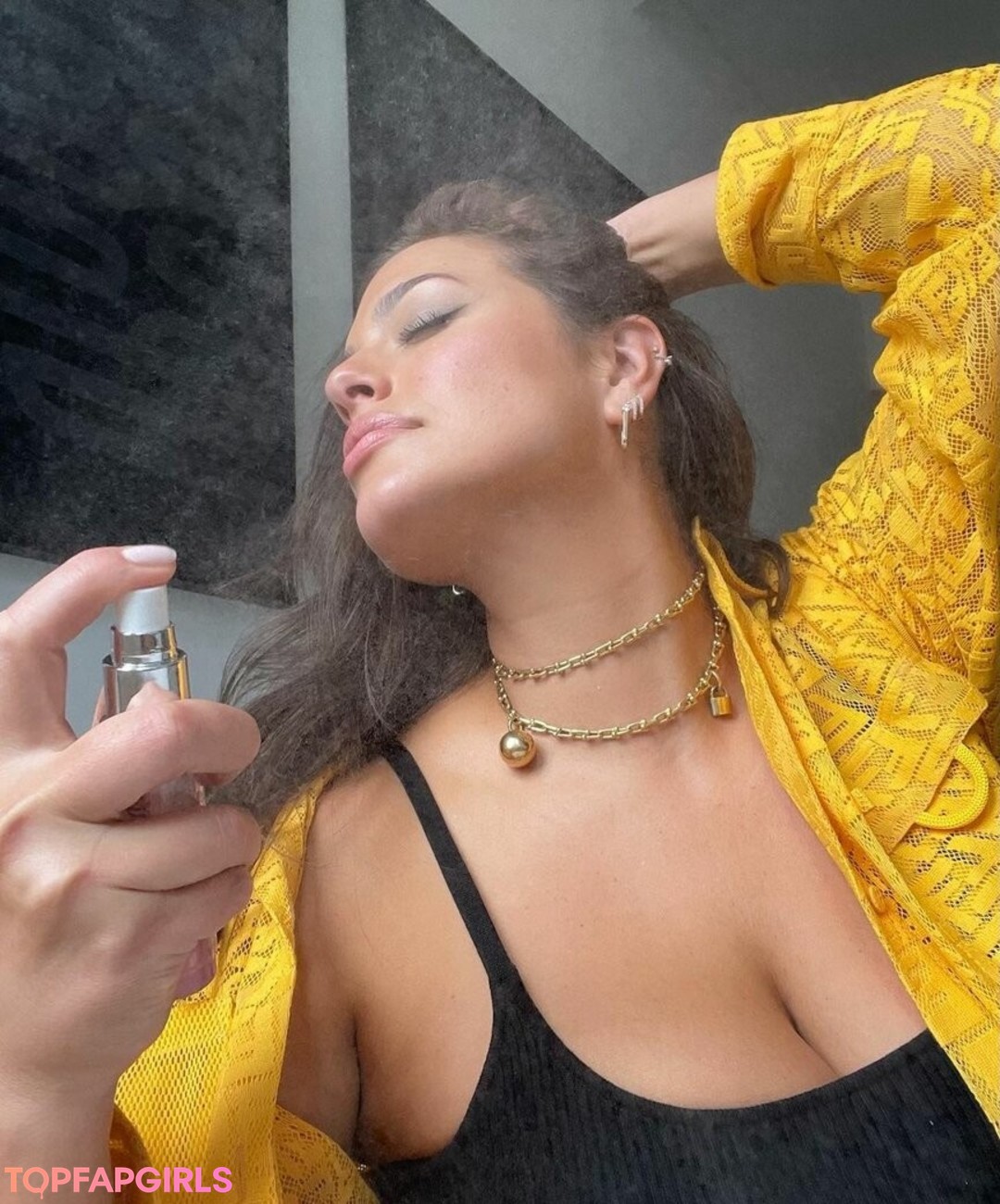 famous asian onlyfans beautiful naked picture