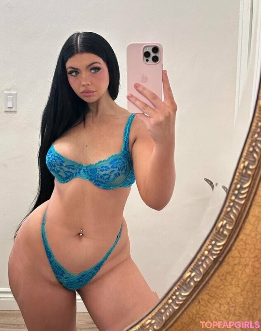 beautiful ladyboy onlyfans exclusive gallery