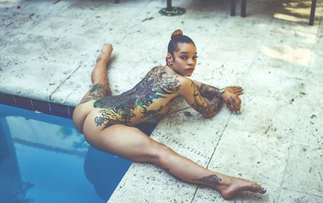 charliebhustlex pretty pornstar image