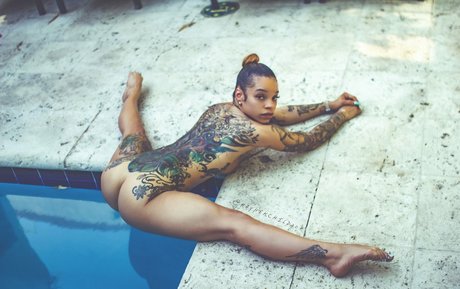 charliebhustlex sexy actress archive