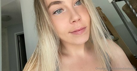 blondiesbooty top profile image
